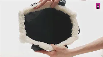Видеообзор I  Женская сумка тоут MARC JACOBS THE TOTE BAG CRINKLE WITH SHEARLING 2860854
